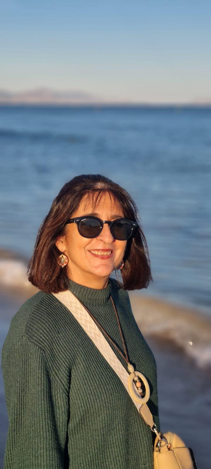 Pilar, psicóloga sanitaria de Ayni Psicología
